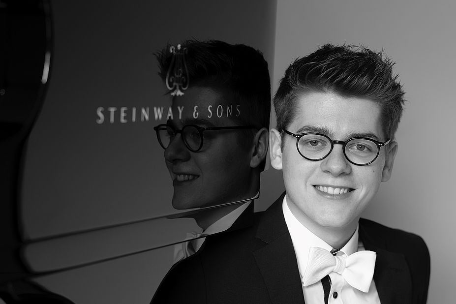 Jonas Stark - Klavierrezital, Steinway Prizewinner Concert