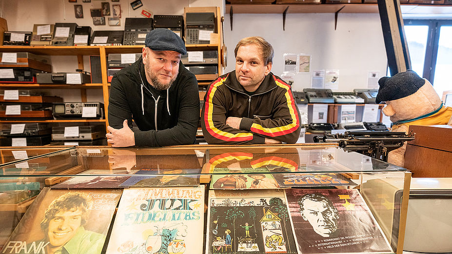 Die ultimative Ossilesung – Comedy & Kabarett Show
