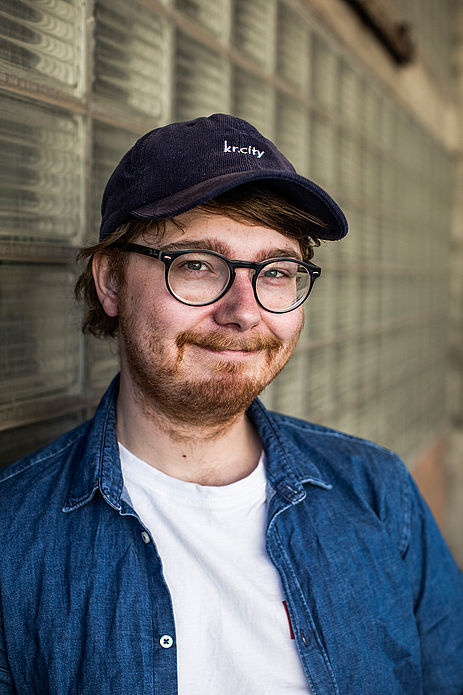 Johannes Floehr – „Ich bin genau mein Humor“
