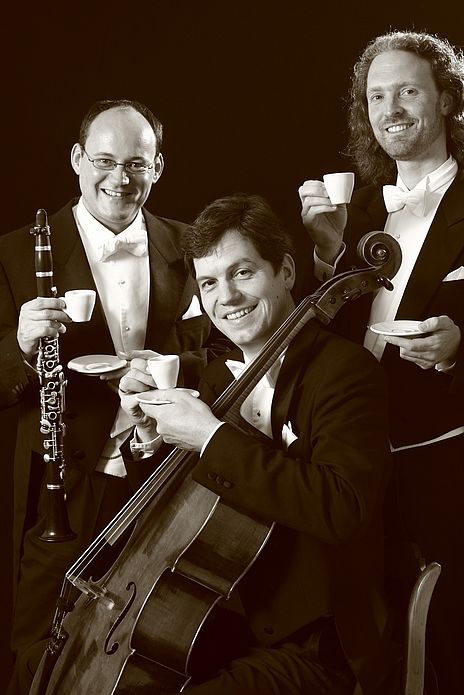 Feinste Kaffeehausmusik mit dem Art Deco Trio