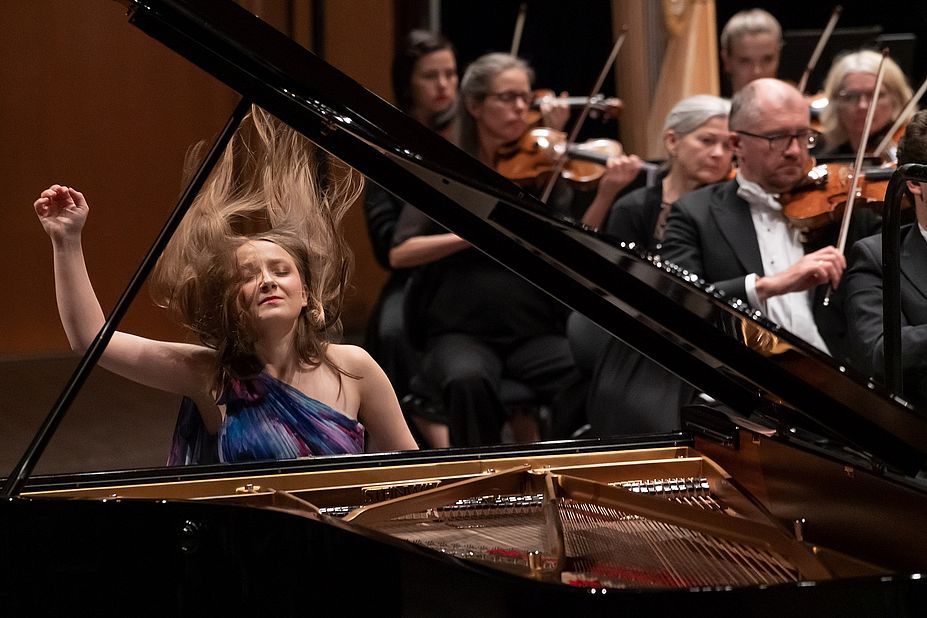 Aleksandra Świngut - Klavierkonzert