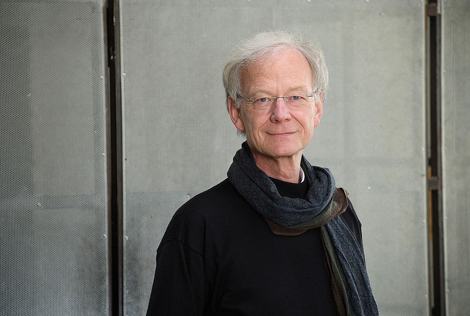 Michael Göring liest aus »Dresden«